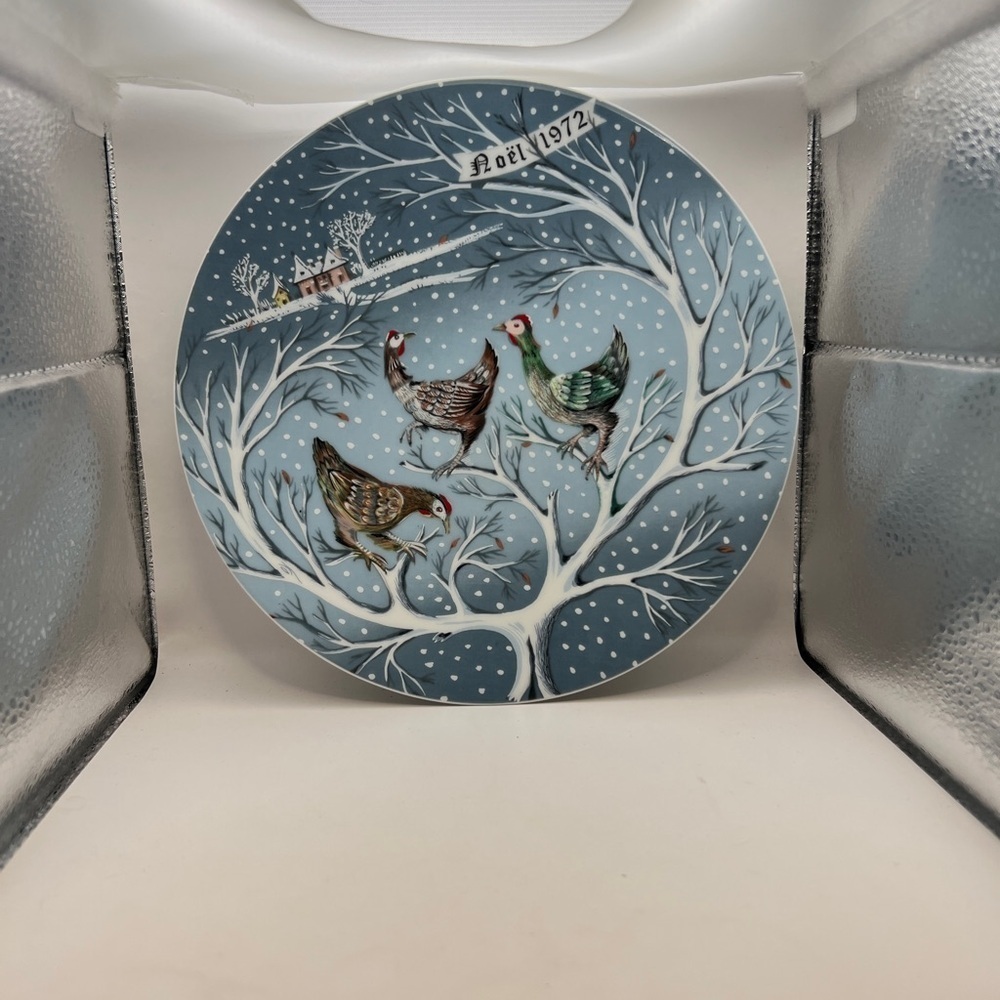 1972 Haviland Limoges Three French Hens #3 Haviland France Plate